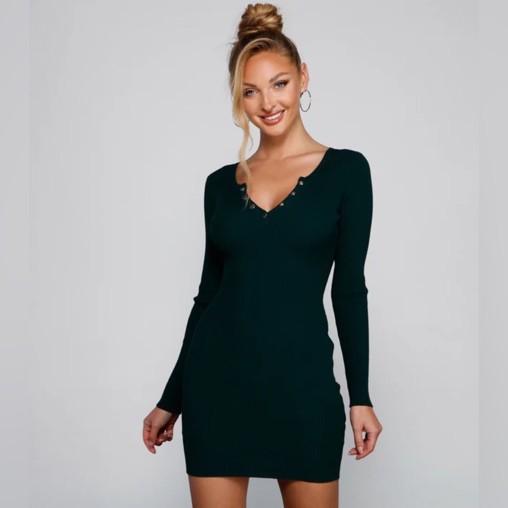 In A Snap Long Sleeve Ribbed Dress NWT